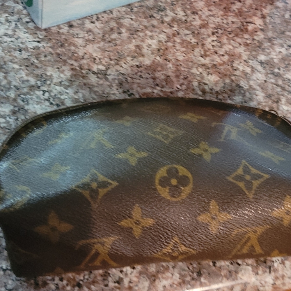 Louis-vuitton  pm